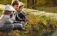 Kids fishing