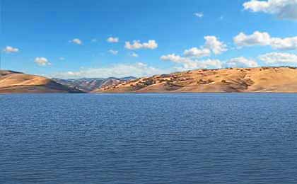 San Luis Reservoir, CA