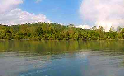 Cordell Hull Lake, TN